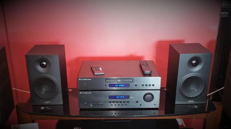 Cambridge Audio / Paradigm | High Fidelity Audio Package - Cambridge Topaz SR-10 Amplifier - Topaz CD-10 Cd Player - Paradigm Premier 100 - Black-SONXPLUS Chambly