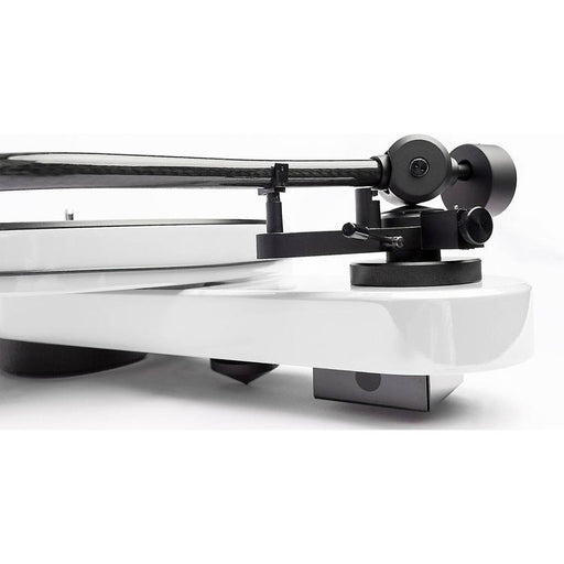 Pro-Ject RPM 3 Carbon | Turntable - 10" S-arm - White-SONXPLUS Chambly